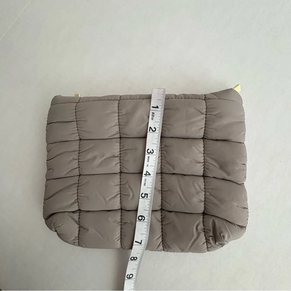 Tarte Quilted Puffy Makeup cosmetic travel bag